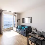 Magnificient 2 Bedroom Flat Sea View - - Centre Antibes