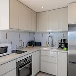 Magnificient 2 Bedroom Flat Sea View - - Centre Antibes