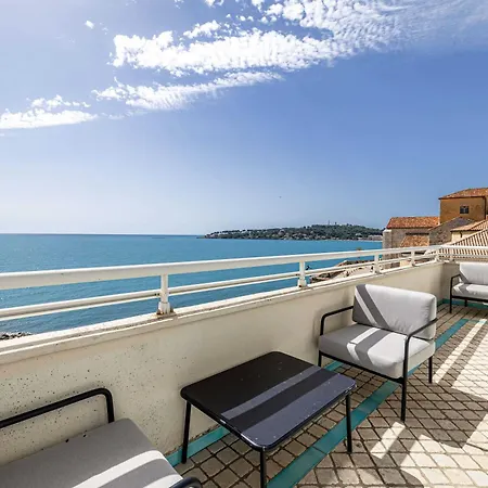 Daire Magnificient 2 Bedroom Flat Sea View - - Centre Antibes